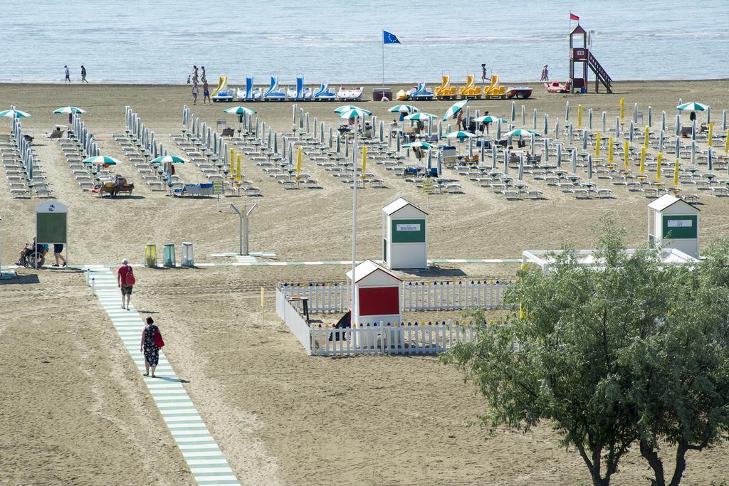 Hotel Benvenuto Caorle Dış mekan fotoğraf